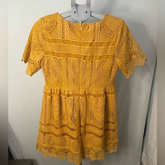 Mustard Piper & Scoot Dress size large - Picture 4 of 10